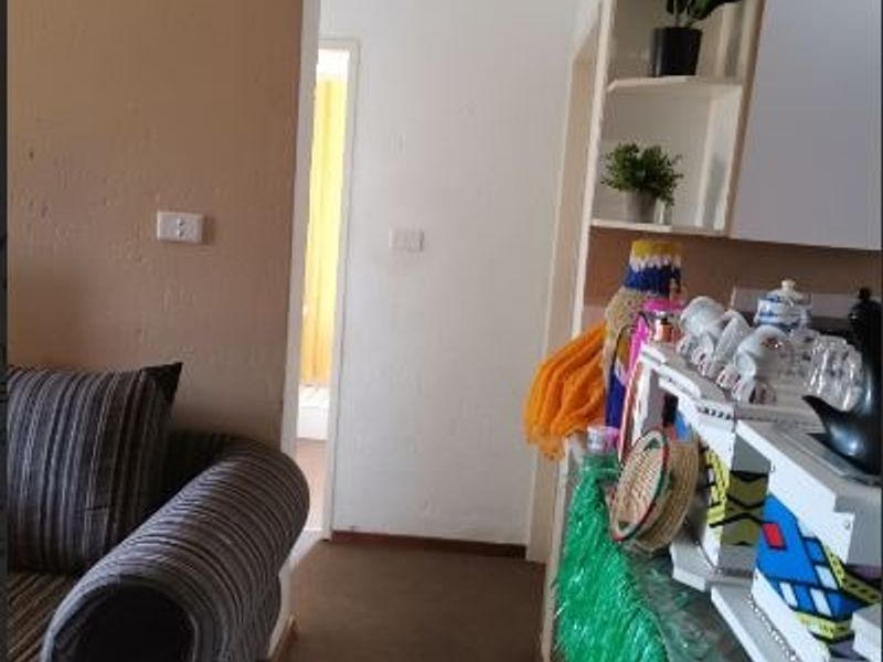Apartment For Sale In Kempton Park - Photo 10