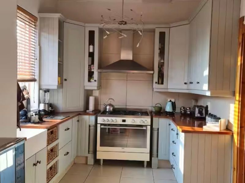 House For Sale In Johannesburg - Photo 9