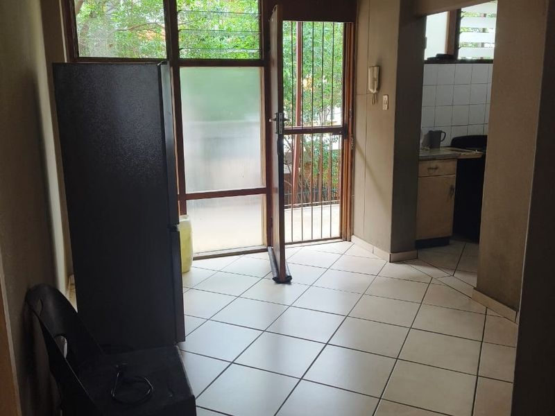 Apartment For Sale In Pretoria - Photo 8