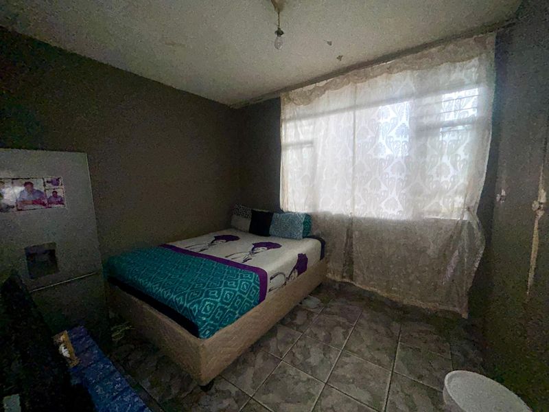 Apartment For Sale In Pretoria - Photo 9