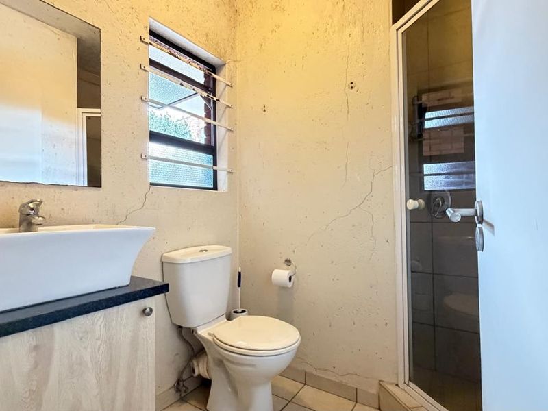 Apartment For Sale In Pretoria - Photo 10
