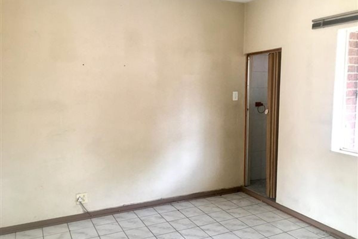 Apartment For Sale In Boksburg - Photo 3