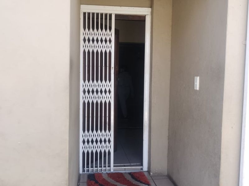 House For Sale In Germiston - Photo 8