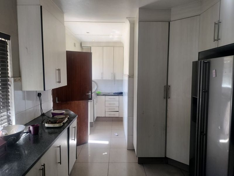 House For Sale In Germiston - Photo 9