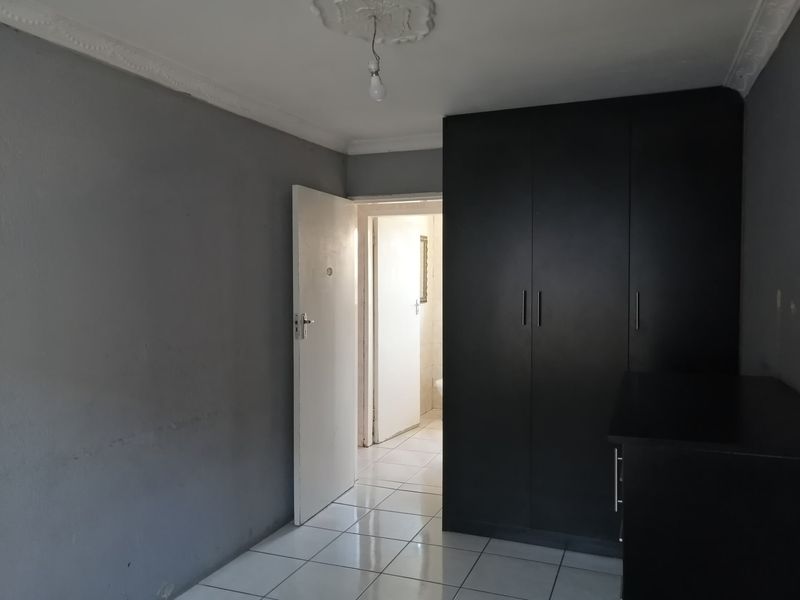 House For Sale In Johannesburg - Photo 10