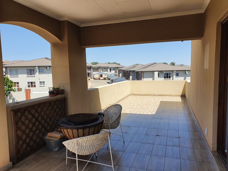 Apartment For Sale In Midrand - Photo 10