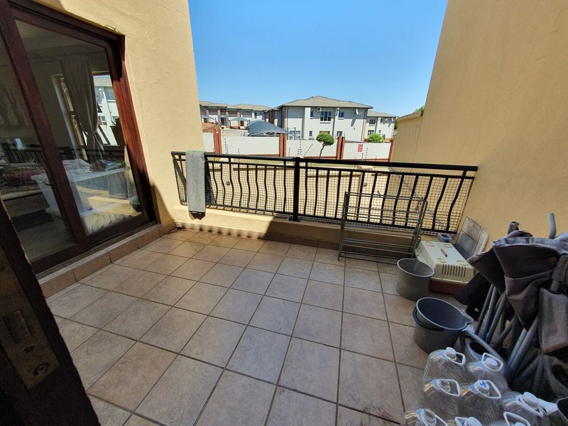 Apartment For Sale In Midrand - Photo 8