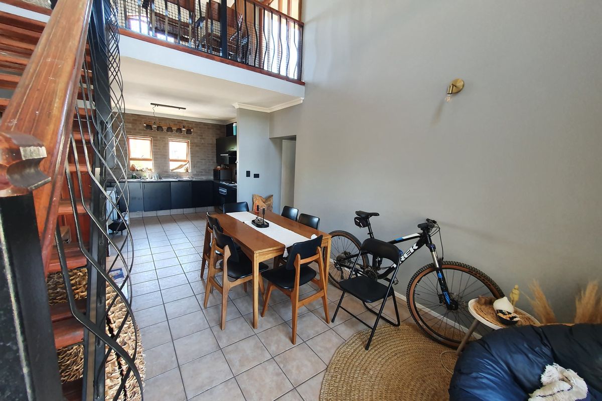 Apartment For Sale In Midrand - Photo 4