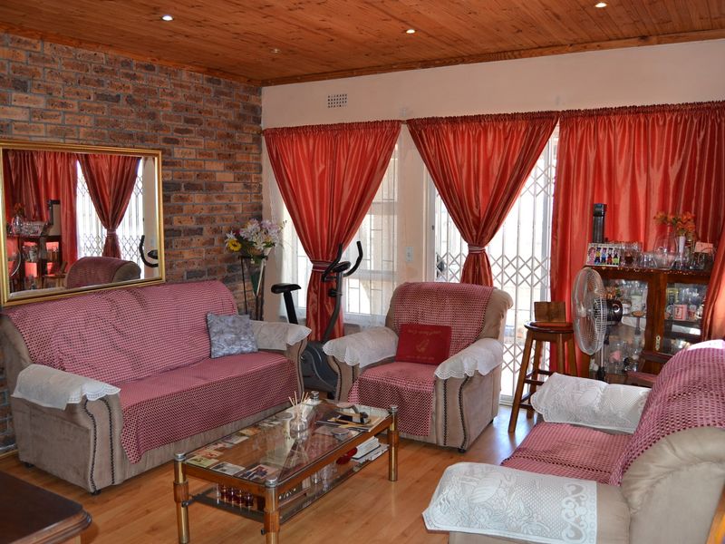 House For Sale In Eersterivier - Photo 5