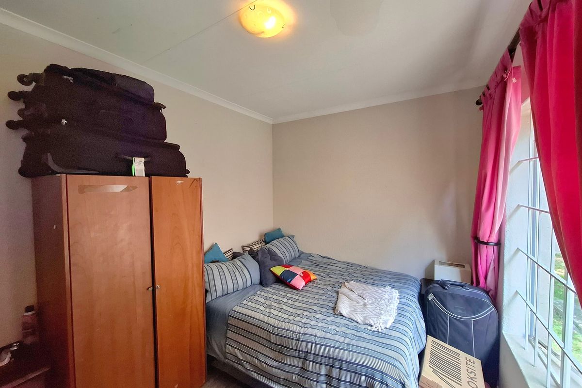 Apartment For Sale In Sandton - Photo 4