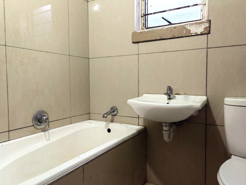 House For Sale In Eersterivier - Photo 3