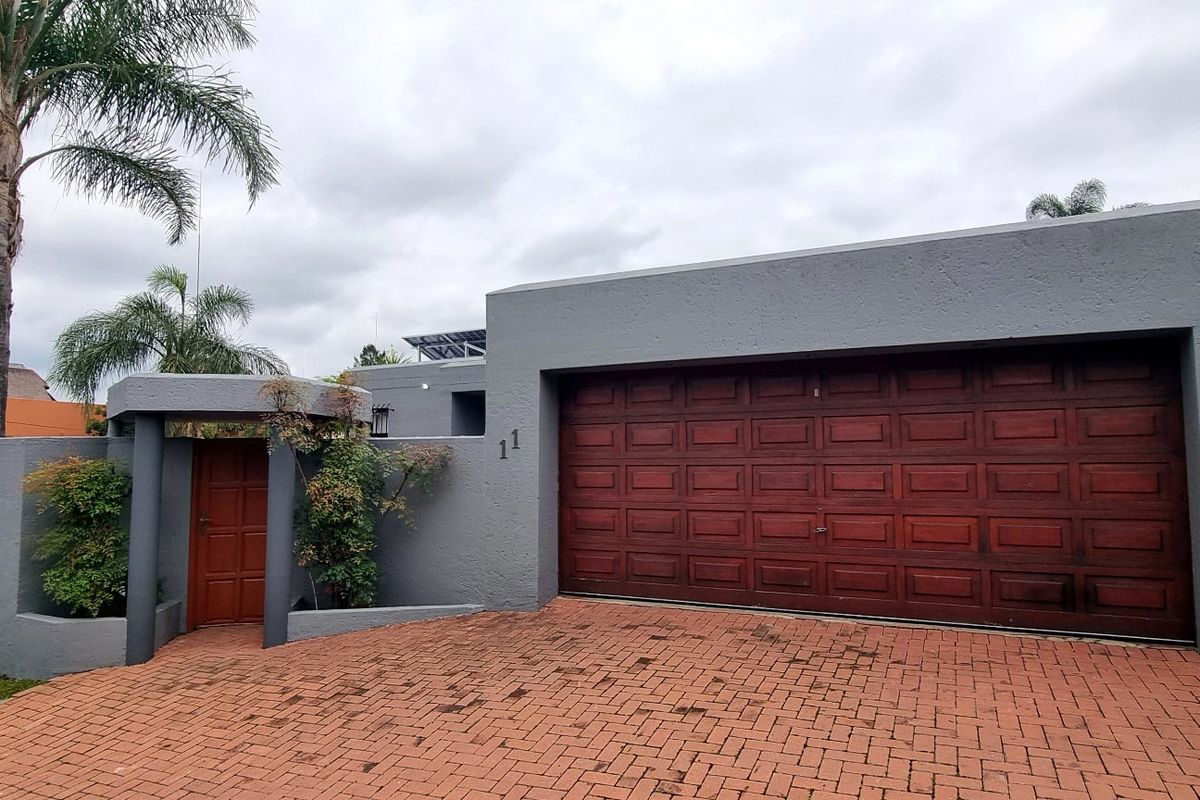 Cluster For Sale In Sandton - Photo 4