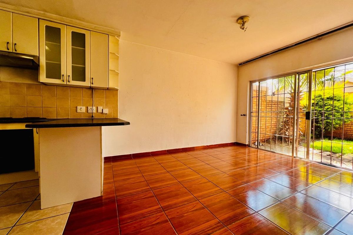 Apartment For Sale In Centurion - Photo 5