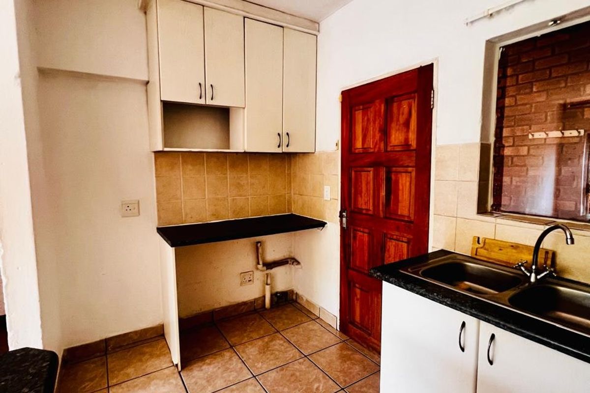 Apartment For Sale In Centurion - Photo 4