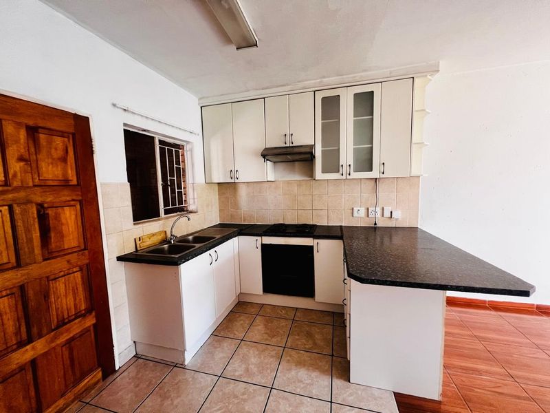 Apartment For Sale In Centurion - Photo 3