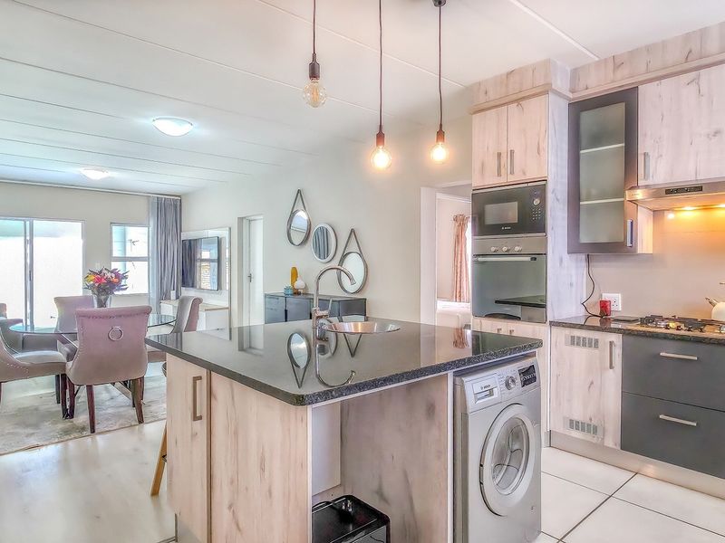 Apartment For Sale In Randburg - Photo 10