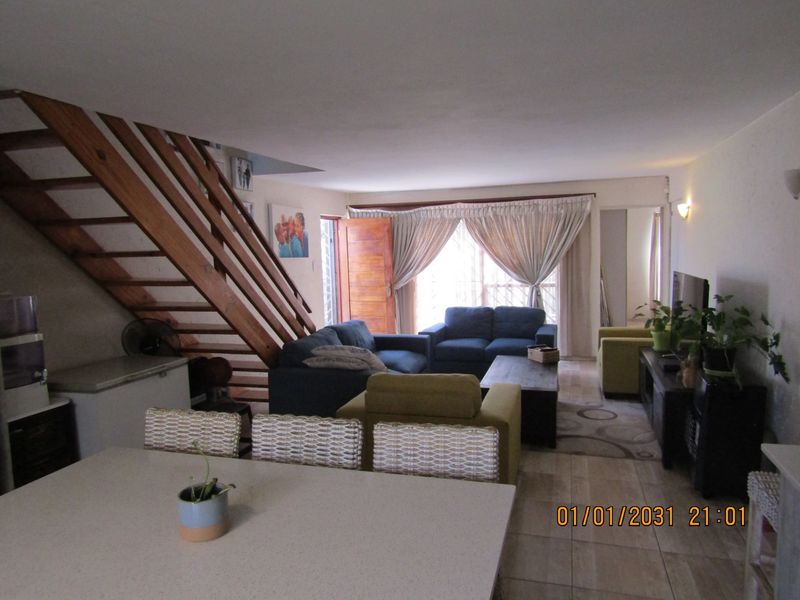 Cluster For Sale In Sandton - Photo 9
