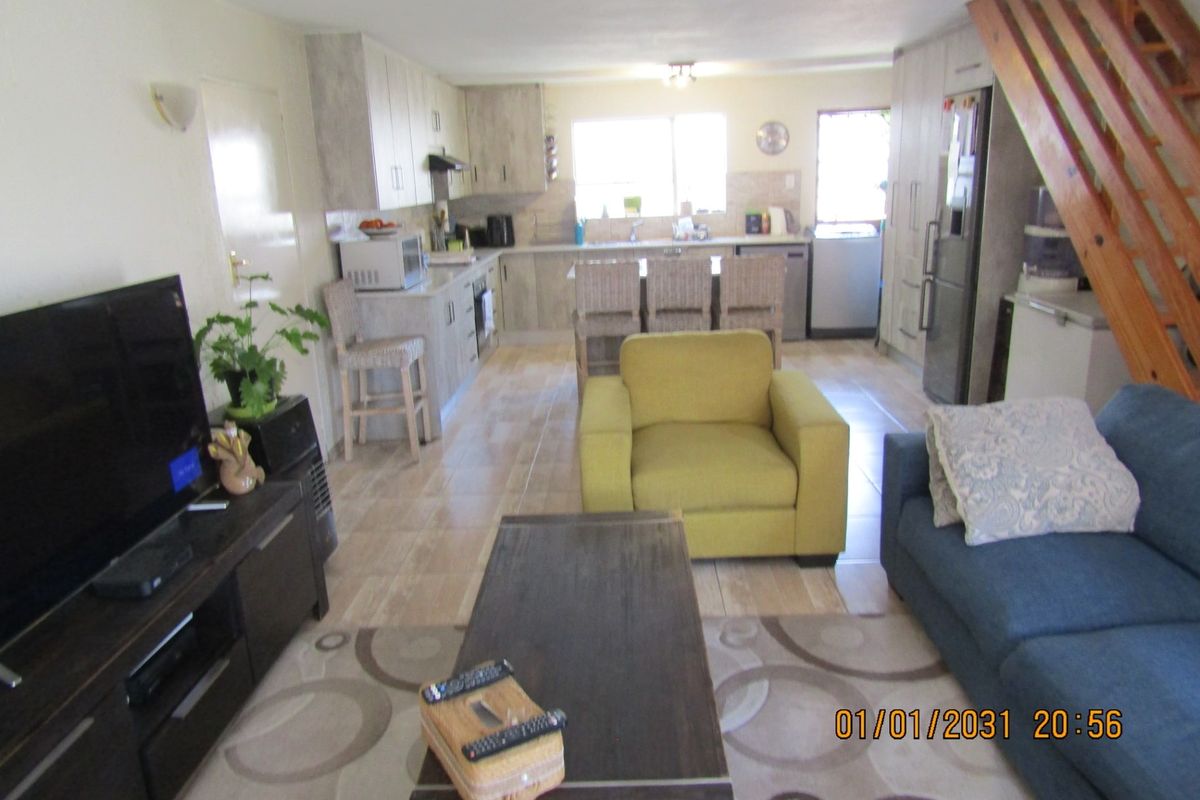 Cluster For Sale In Sandton - Photo 3