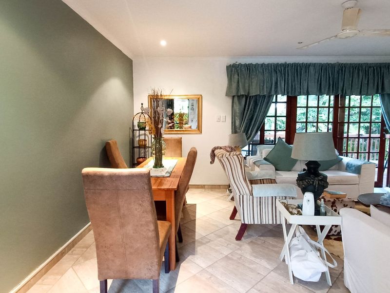 Townhouse For Sale In Margate - Photo 7
