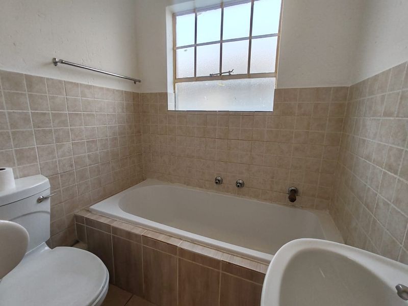 Apartment For Sale In Centurion - Photo 9