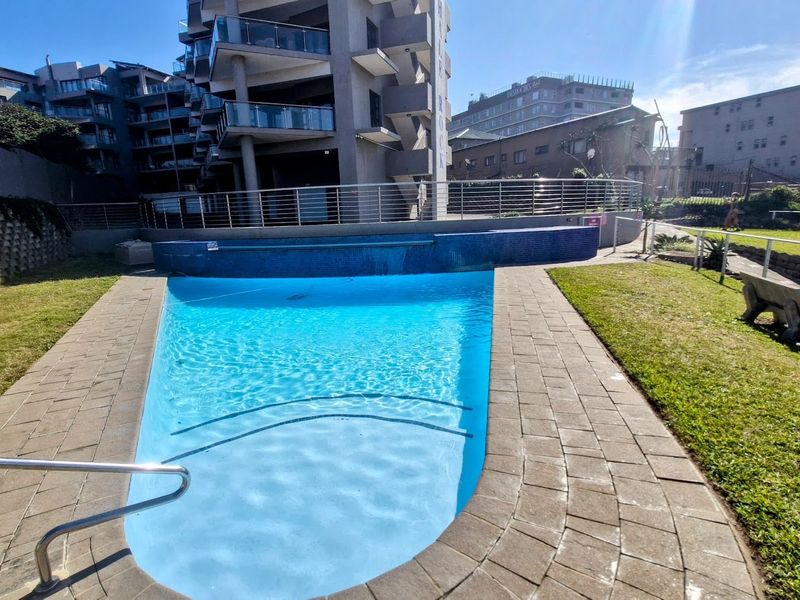 Apartment For Sale In Margate - Photo 1