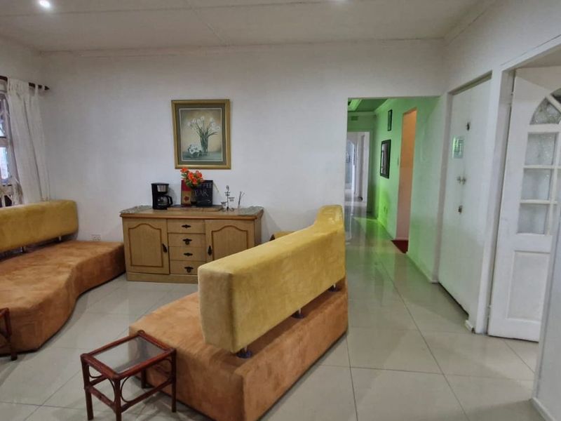 House For Sale In Port Edward - Photo 10