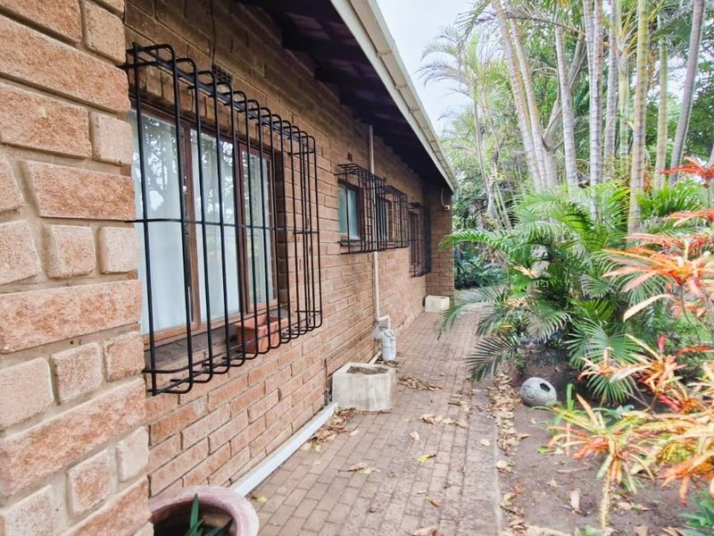 House For Sale In Port Edward - Photo 7