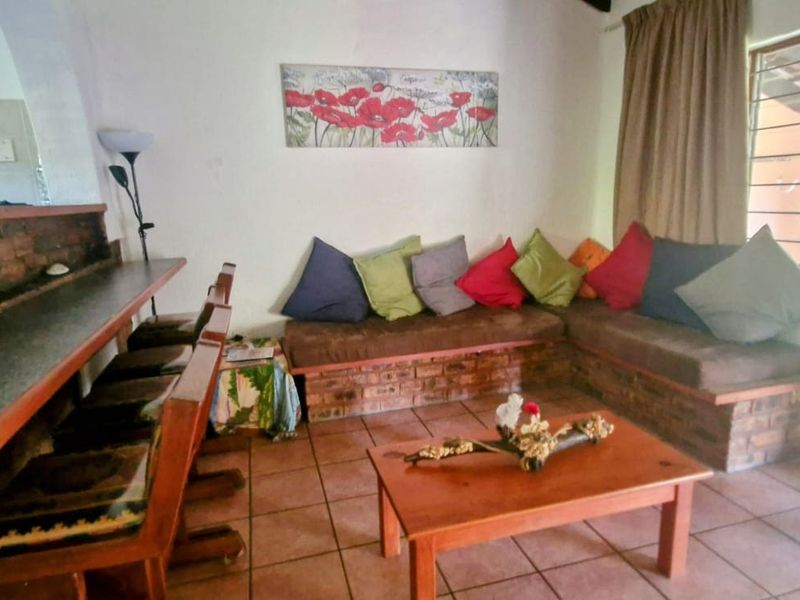 Apartment Pending Sale In Port Edward - Photo 6