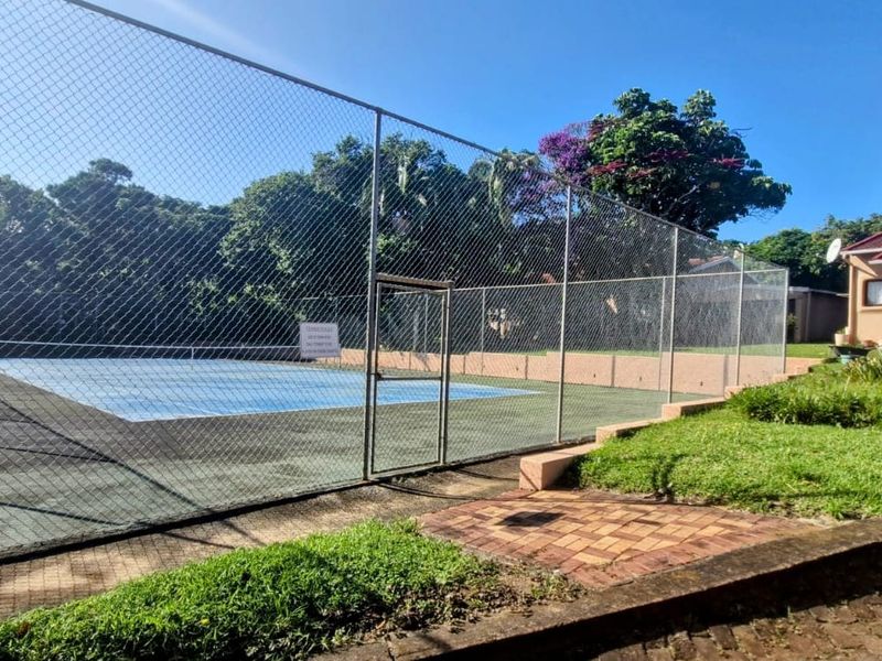 Apartment Pending Sale In Port Edward - Photo 4