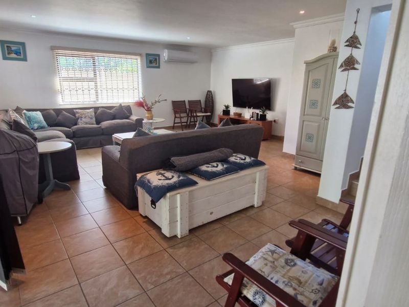 House For Sale In Port Edward - Photo 6