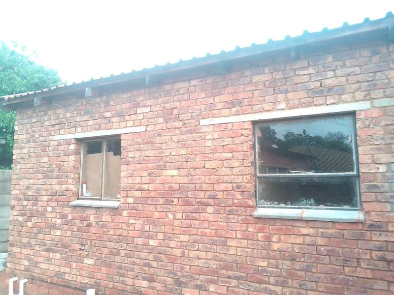 House Pending Sale In Cullinan - Photo 5