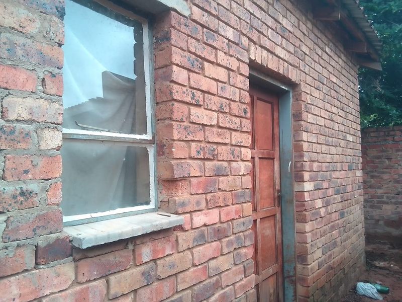 House Pending Sale In Cullinan - Photo 8