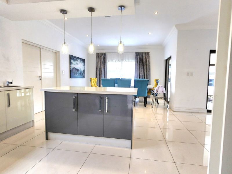 House For Sale In Centurion - Photo 3