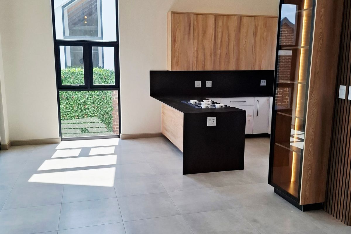 House For Sale In Potchefstroom - Photo 5