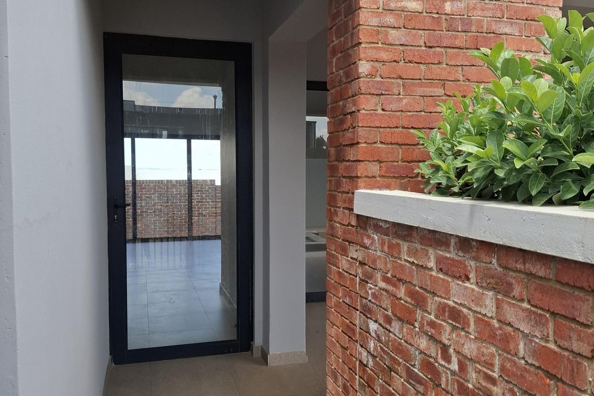 House For Sale In Potchefstroom - Photo 2
