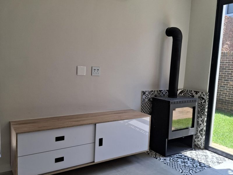 House For Sale In Potchefstroom - Photo 7