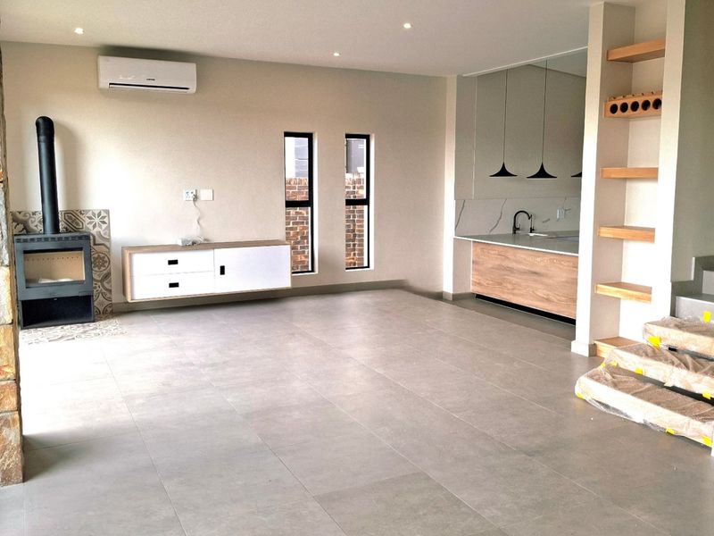 House For Sale In Potchefstroom - Photo 5