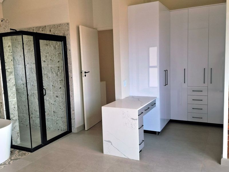 House For Sale In Potchefstroom - Photo 10