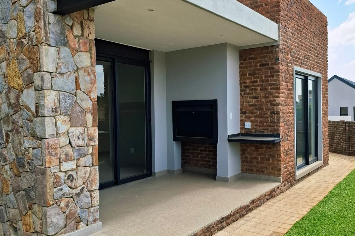 House For Sale In Potchefstroom - Photo 3