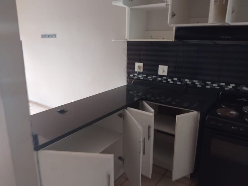 Apartment For Sale In Pietermaritzburg - Photo 8