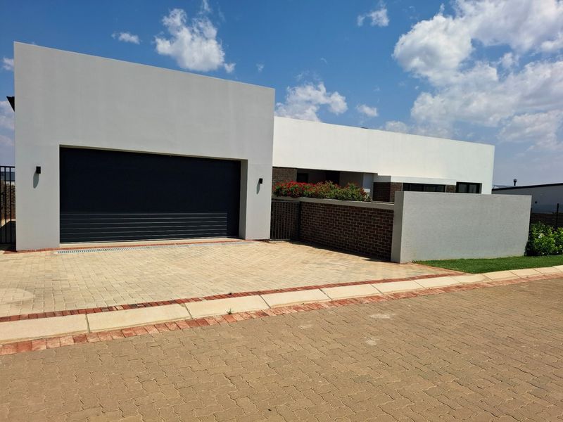 House For Sale In Potchefstroom - Photo 1