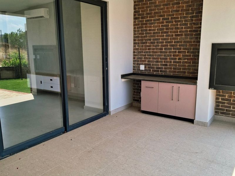 House For Sale In Potchefstroom - Photo 4
