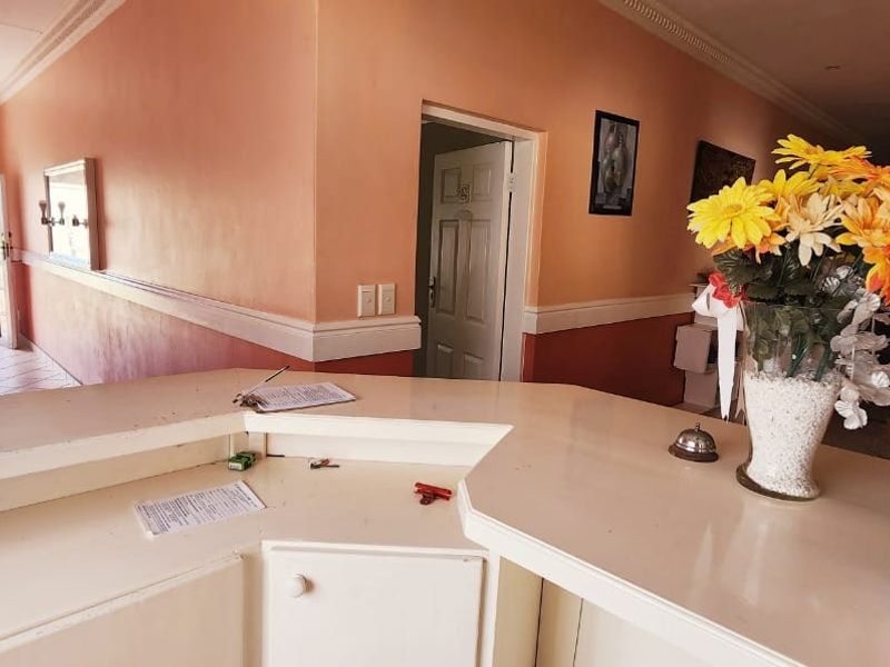 Commercial For Sale In Margate - Photo 4