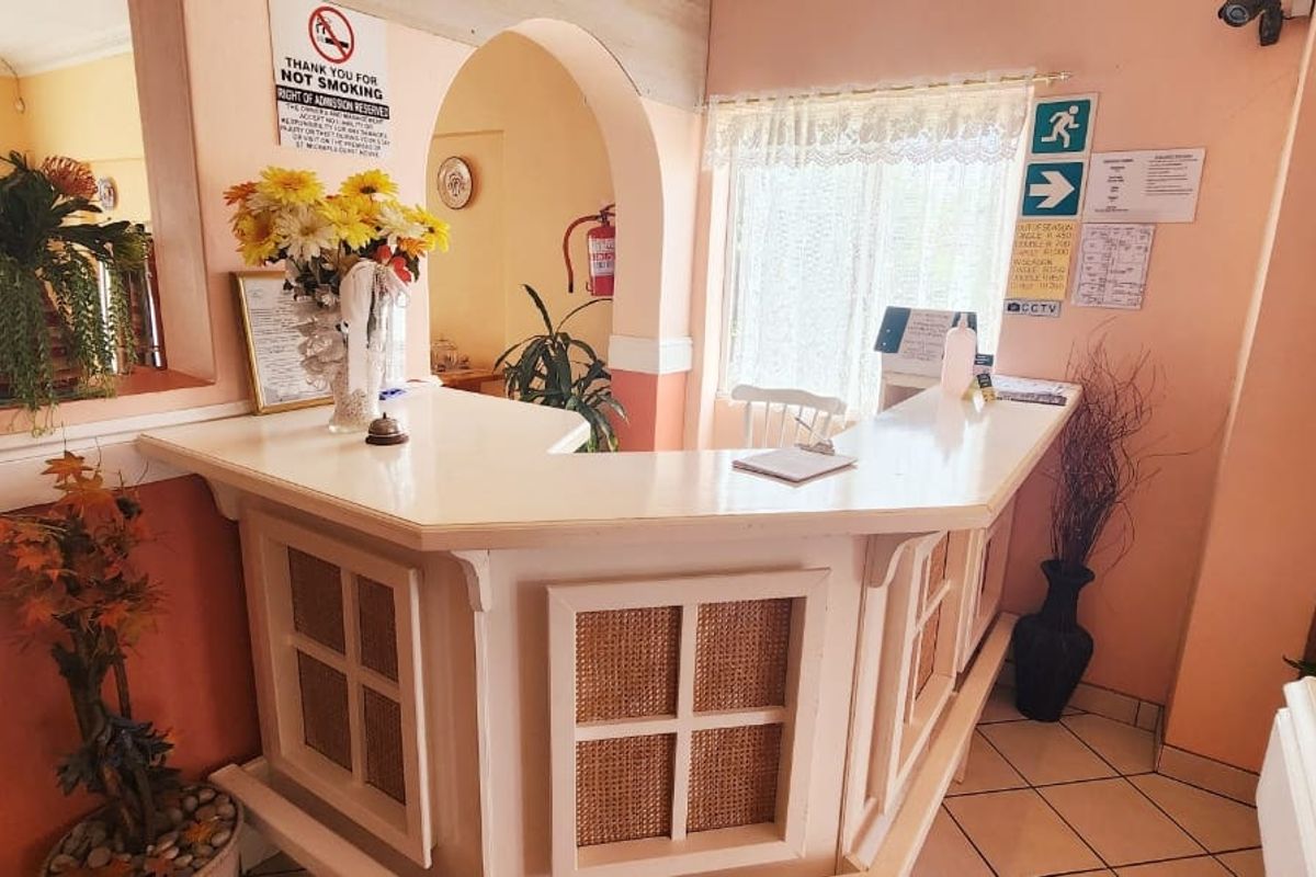 Commercial For Sale In Margate - Photo 3