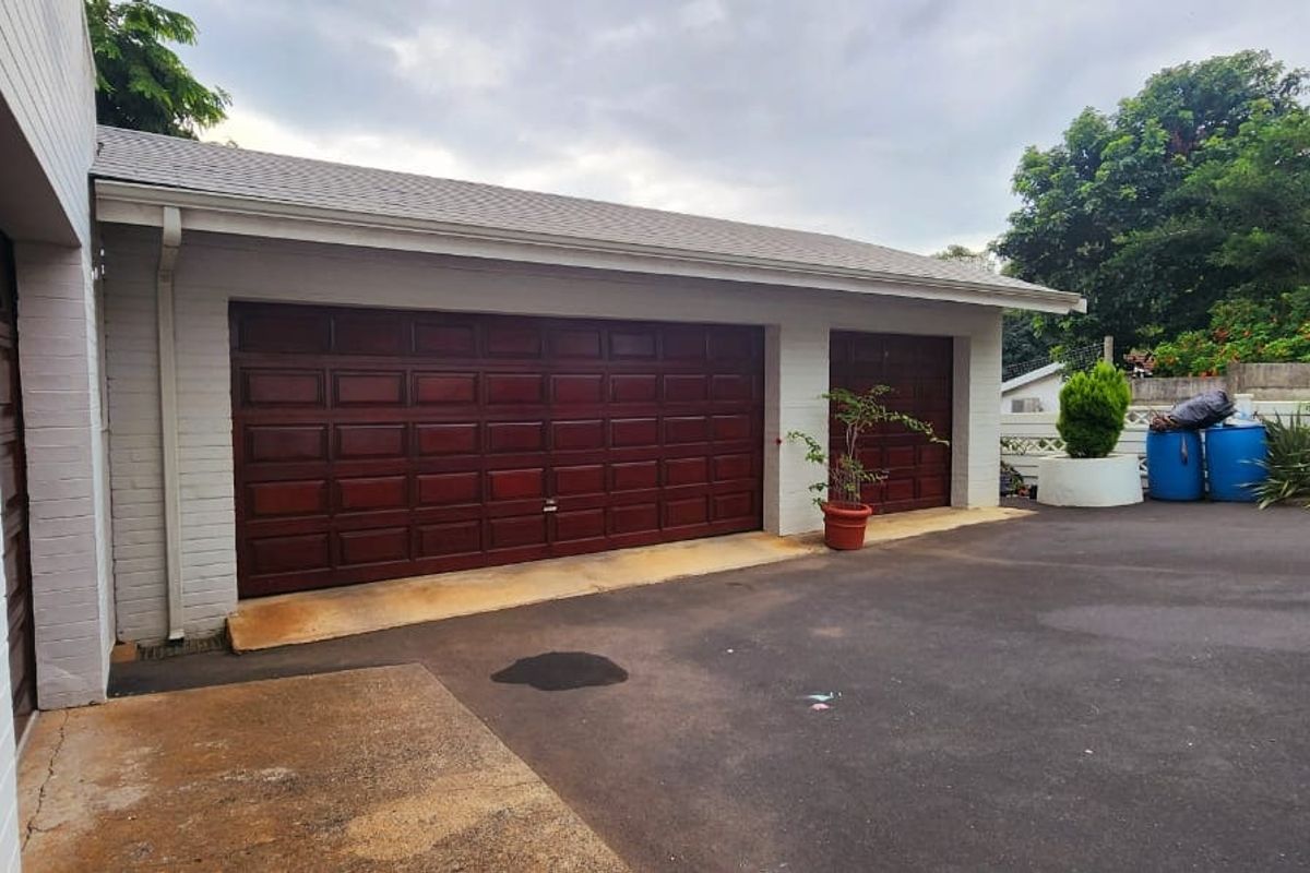 House For Sale In Margate - Photo 3