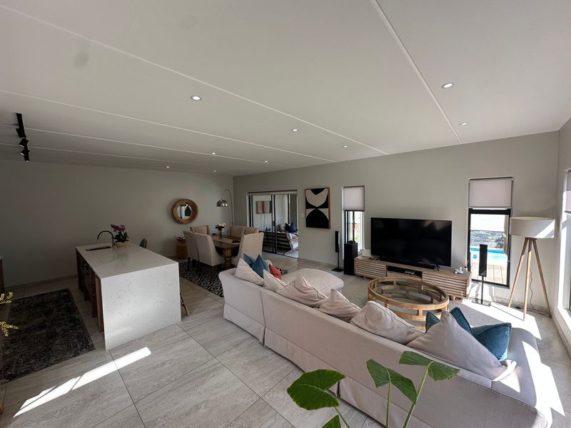 House For Sale In Midrand - Photo 9