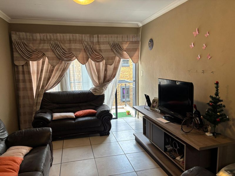 Apartment For Sale In Germiston - Photo 5