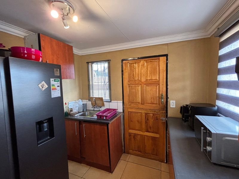 House For Sale In Boksburg - Photo 8