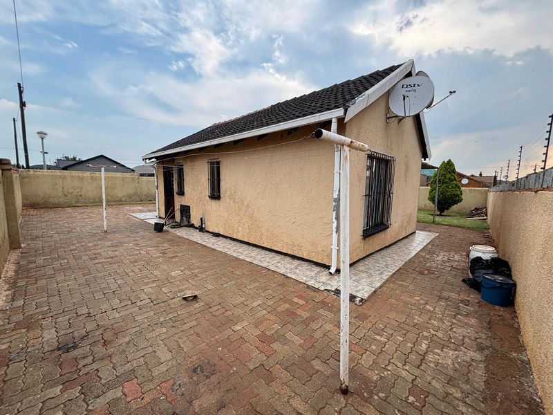 House For Sale In Boksburg - Photo 7