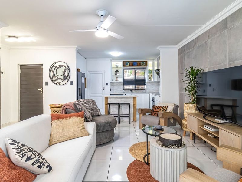 Townhouse For Sale In Randburg - Photo 10